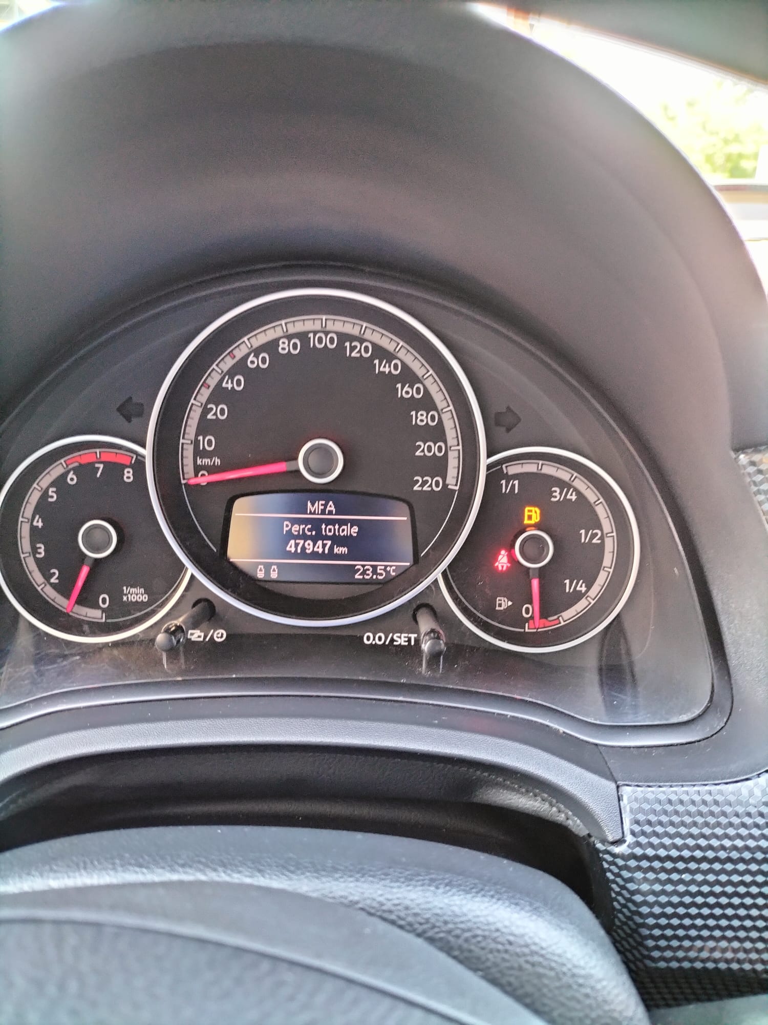 w up 5p 1.0 move 60cv